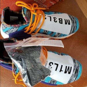 grade school human race shoes
